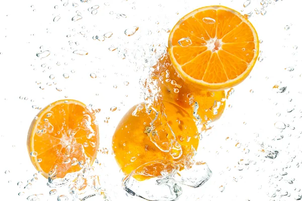 Mandarinas valencianas recién recogidas, frescas y sin tratamientos postcosecha